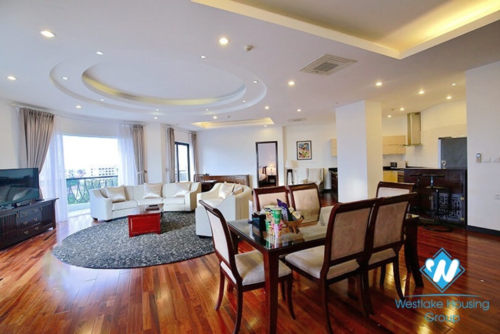High-class 4 bedrooms apartment for lease in Dang Thai Mai st, Tay Ho